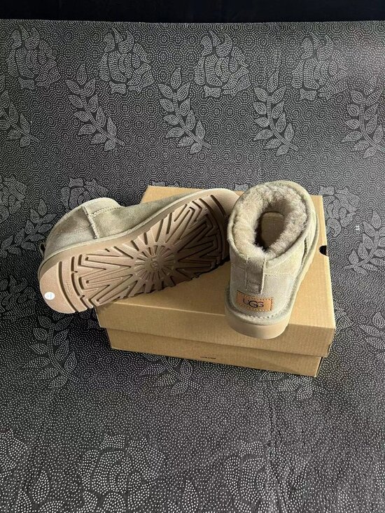 UGG Classic Ultra Mini Boot Antilope - Picture 6 of 6